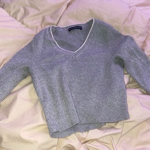Brandy Melville Sweater